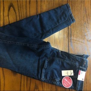 NWT Express Jegging